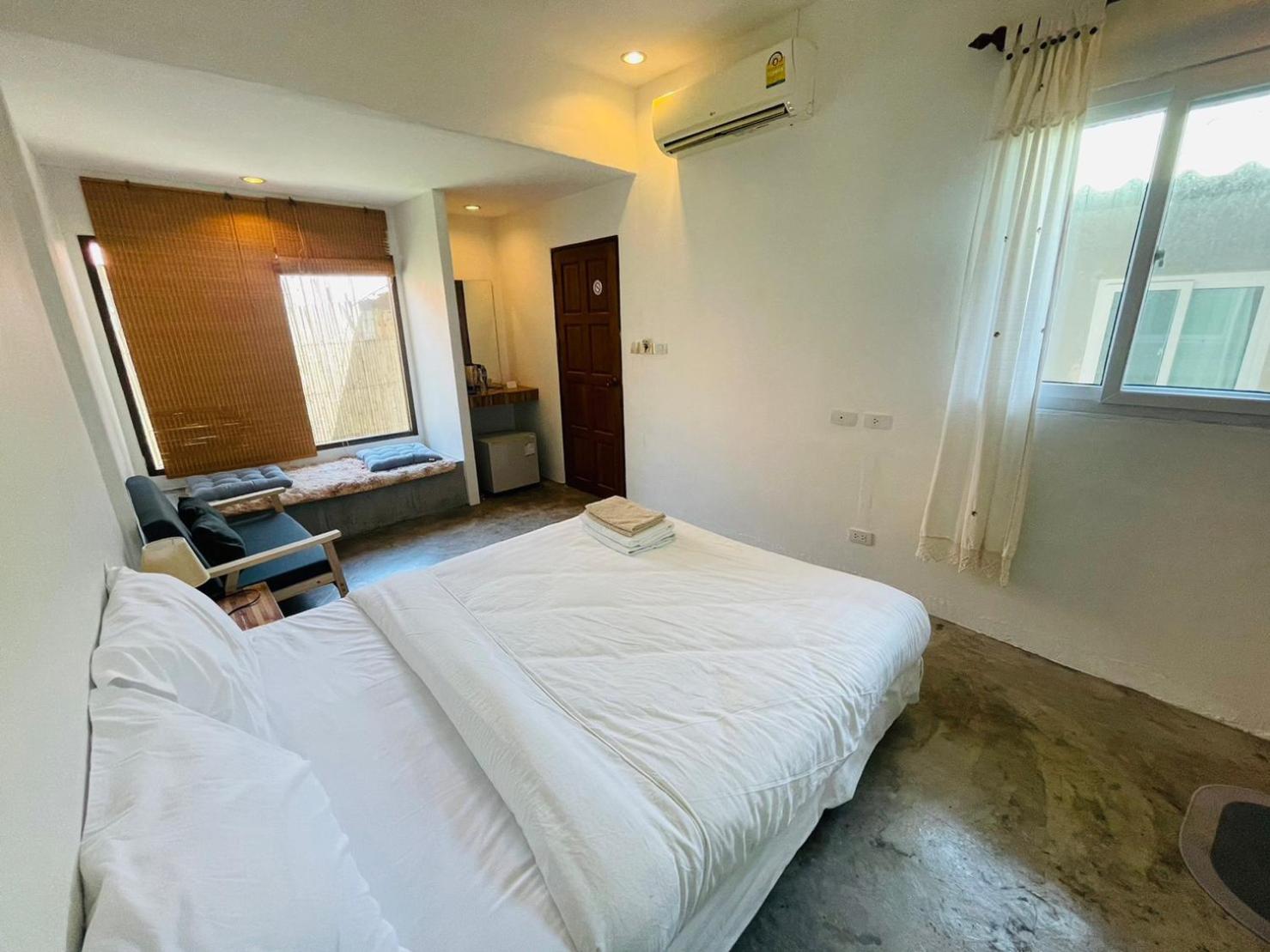 The Sea Resort Haad Rin Quarto foto